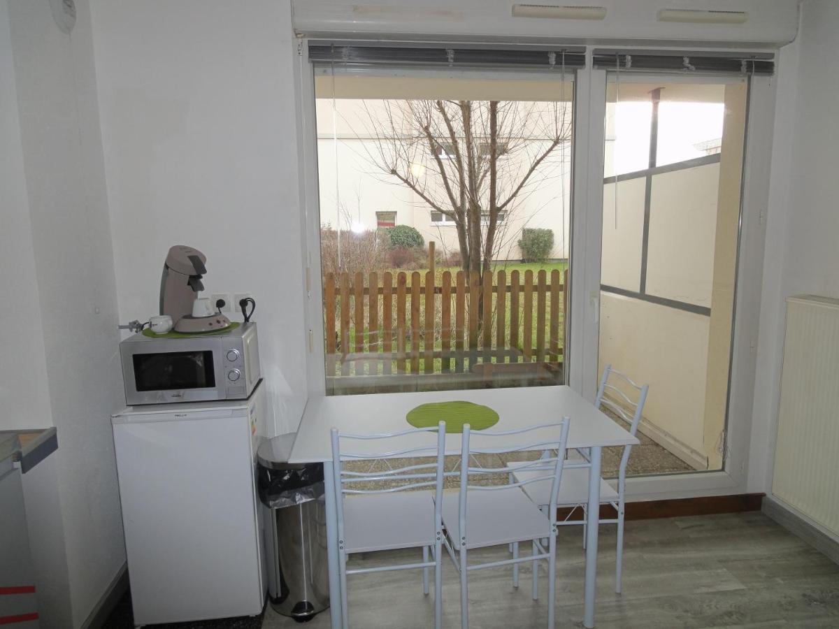 Logement Type Studio 1 Piece Proche Zenith Strasburgo Esterno foto