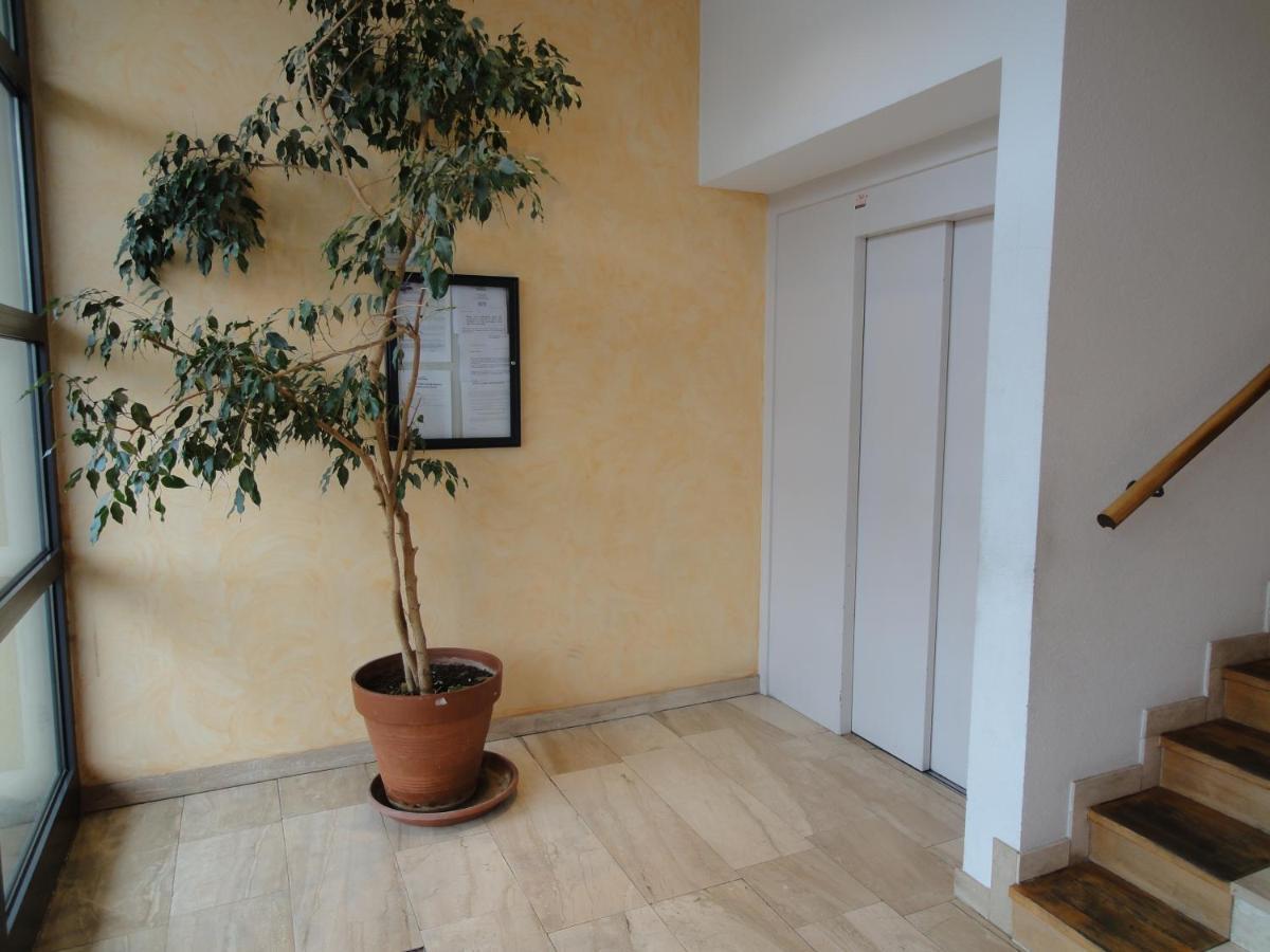 Logement Type Studio 1 Piece Proche Zenith Strasburgo Esterno foto