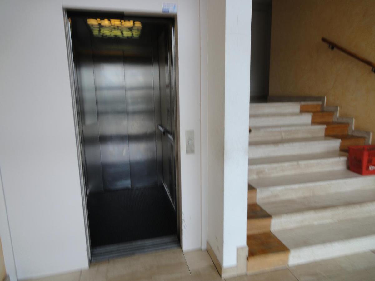 Logement Type Studio 1 Piece Proche Zenith Strasburgo Esterno foto